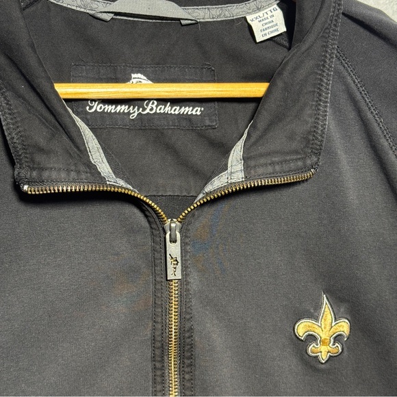 New Orleans Saints XXL Tommy Bahama quarter-zip pullover - Picture 5 of 8